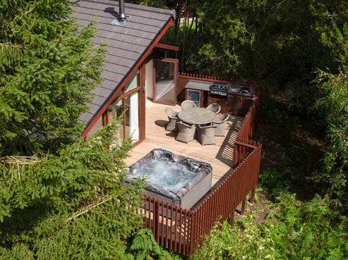 Cordoba - HSG282 Compliant Hot Tub